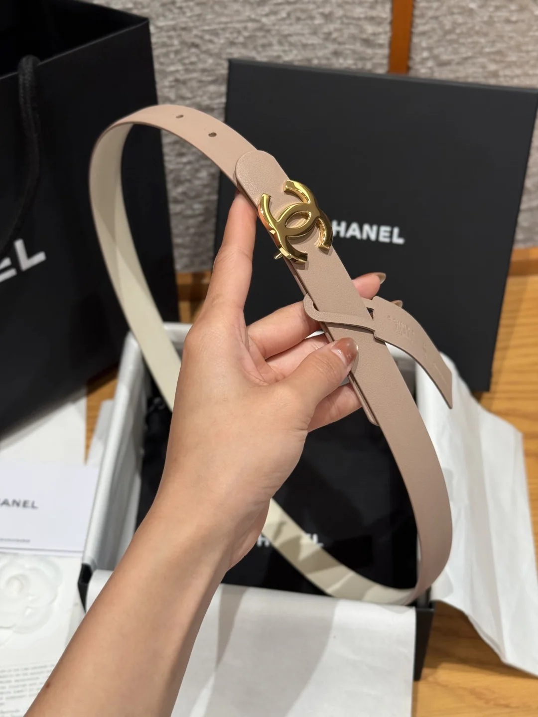 샤넬 더블 C 메탈 클라스 양면 카프스킨 벨트 상세 이미지 8