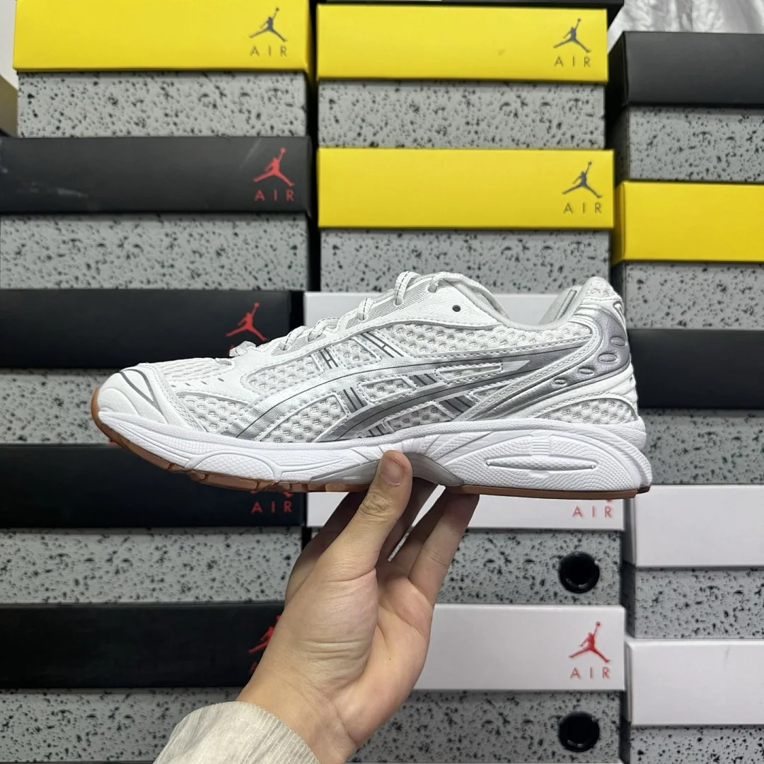 아식스 [ZC] 젤 카야노 14 1203A727-100 200320 Asics Gel-Kayano 14 A.P.C. White Pure 상세 이미지 2