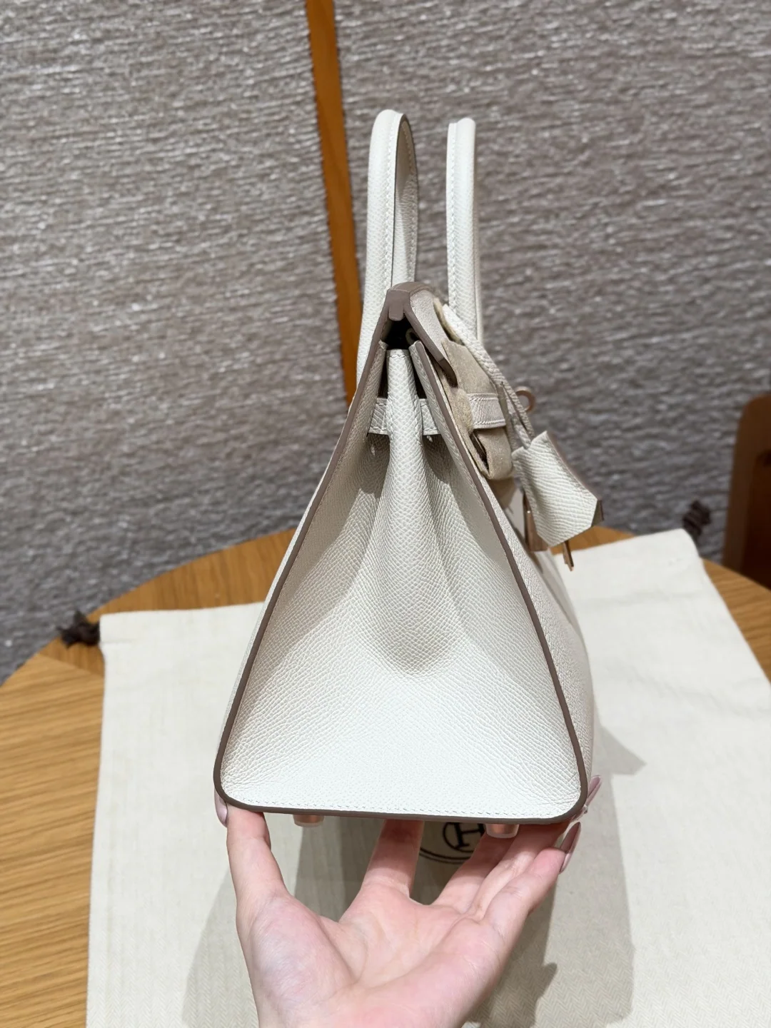 에르메스 버킨 25 cm 앱송 가죽 가방 상세 이미지 3