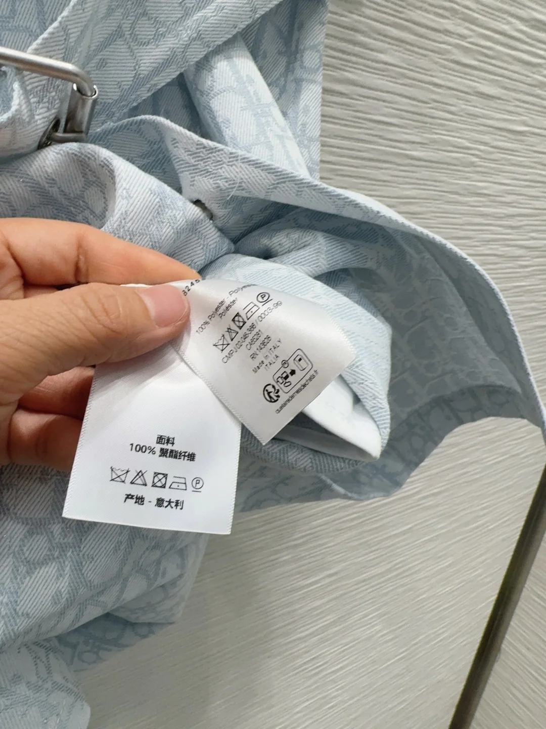 디올 절제된 디자인 여성 원피스 상세 이미지 7