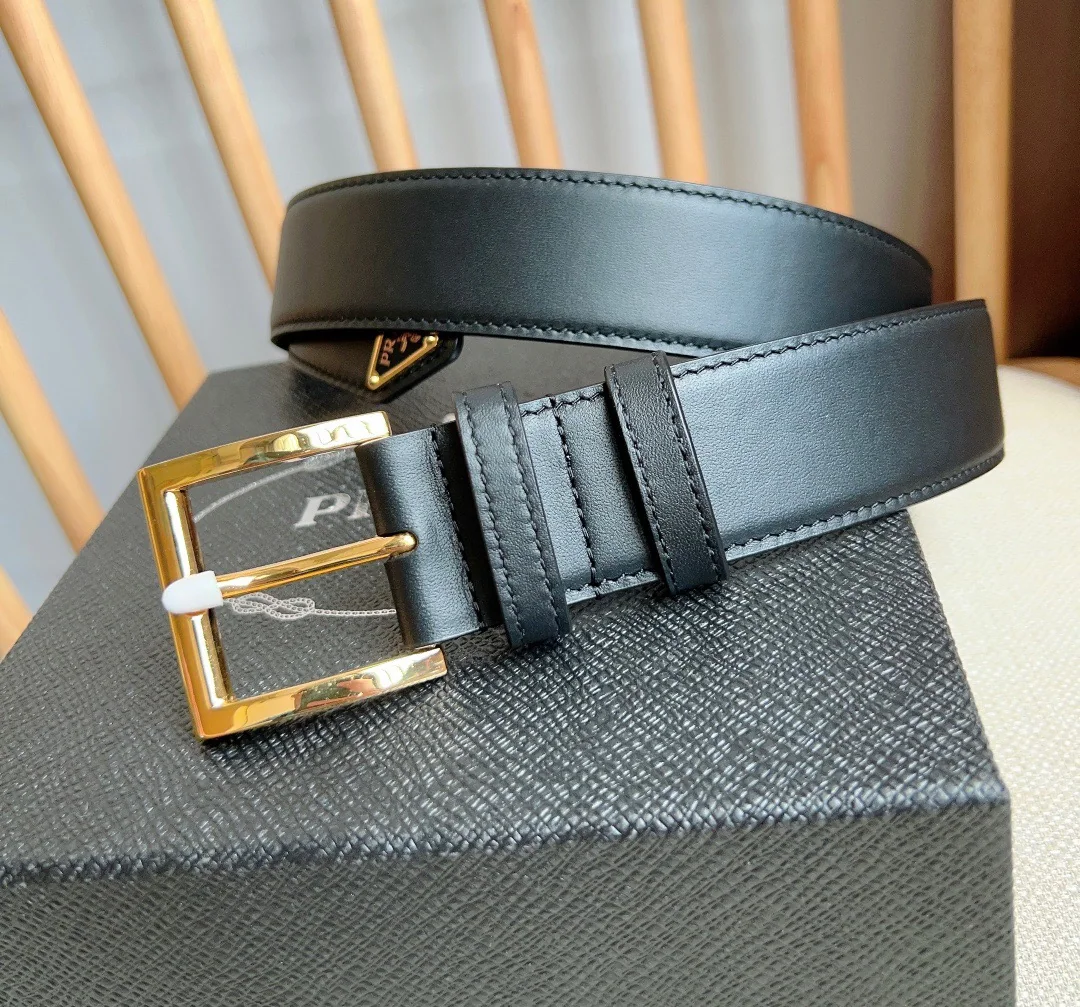 프라다 가죽 삼각로고 벨트 상세 이미지 2
