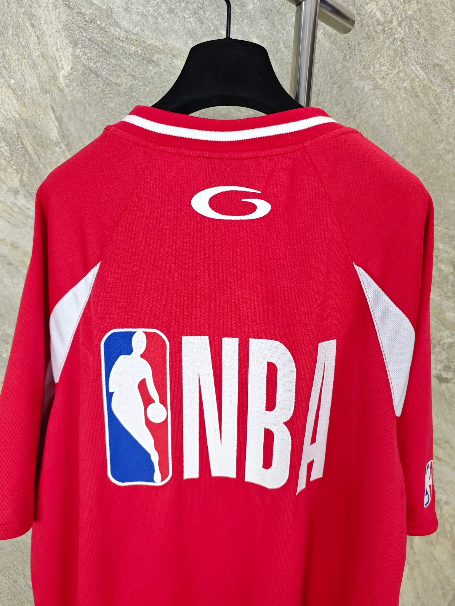 발렌시아가 NBA 콜라보 자수 메시 반팔 티셔츠 2026 SS 상세 이미지 6