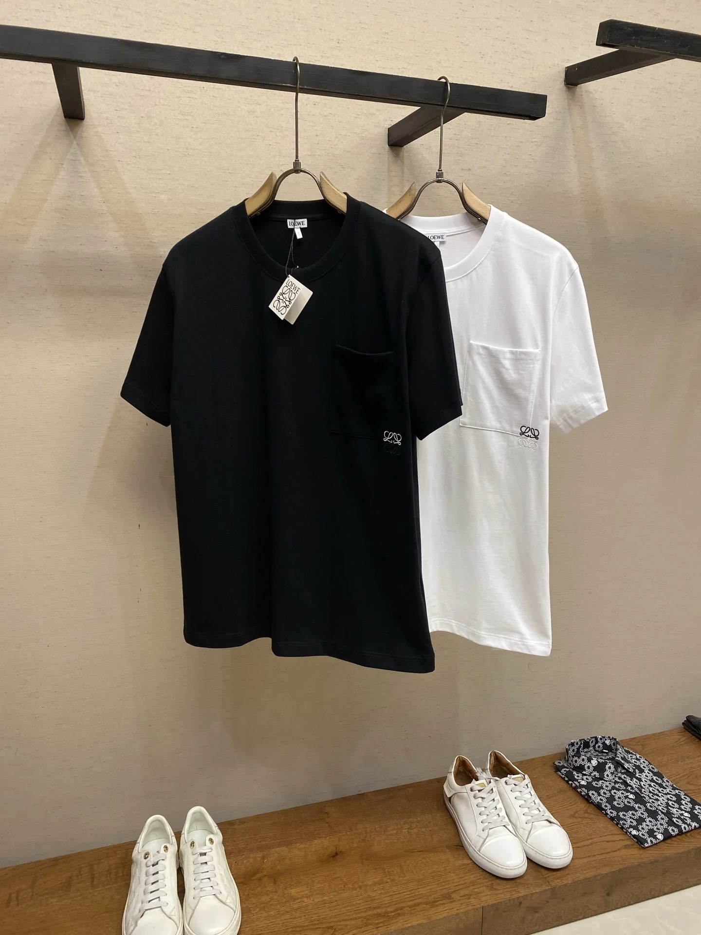 로에베 컬러 블록 코튼 반팔 티셔츠 상세 이미지 3
