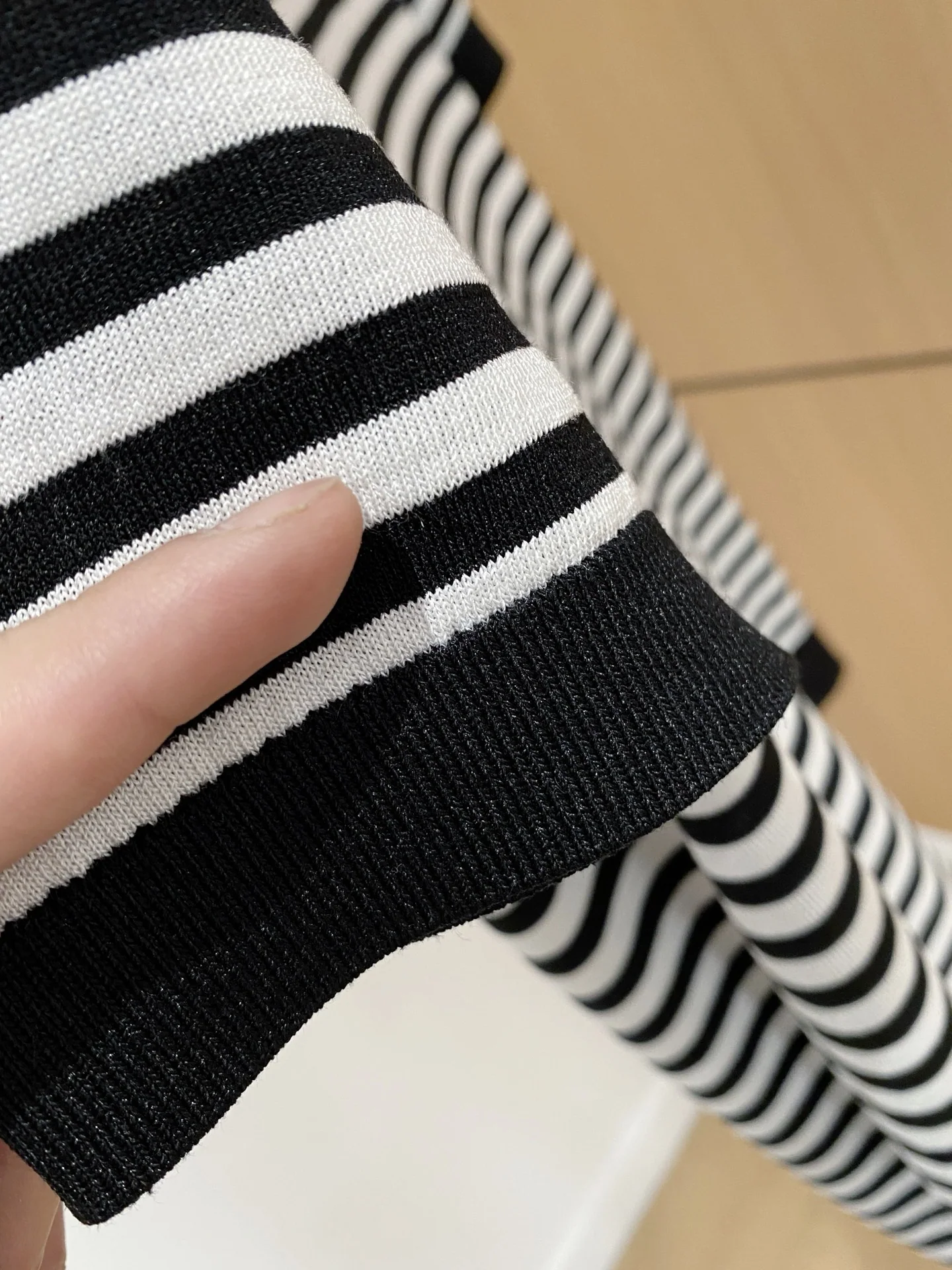 브루넬로쿠치넬리 남성 린넨 반팔 티셔츠 상세 이미지 7