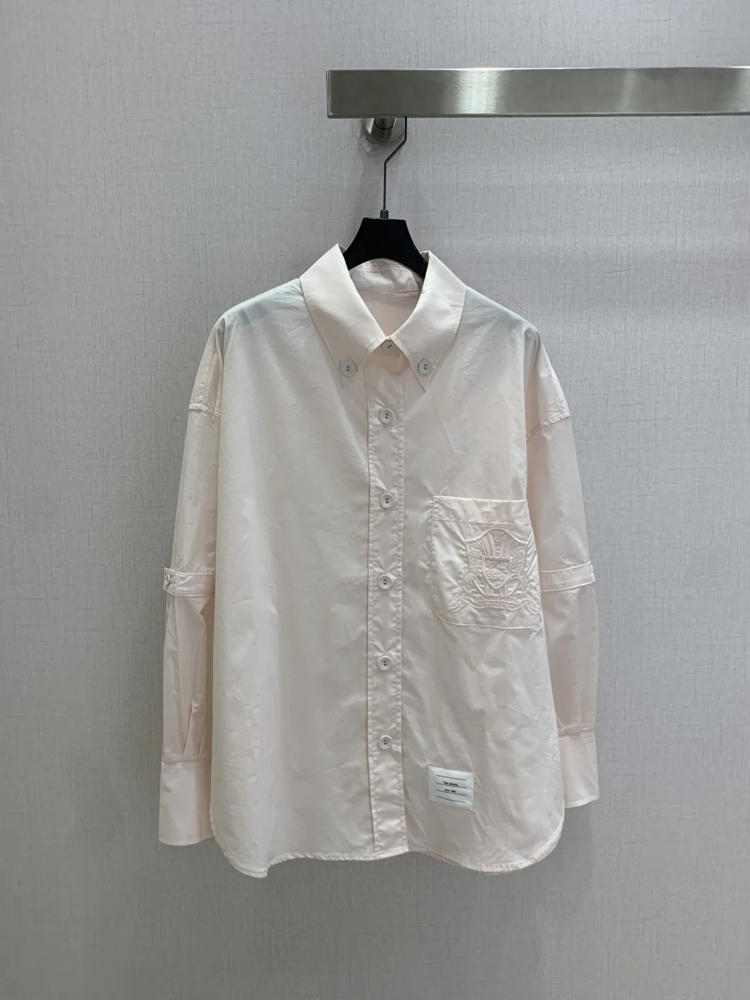 톰브라운 자수 배지 여성 셔츠 153706
