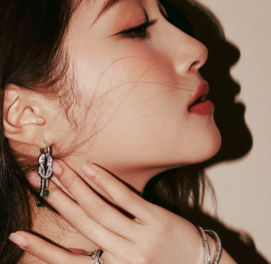 프레드 다이아몬드 태슬 귀걸이 상세 이미지 5