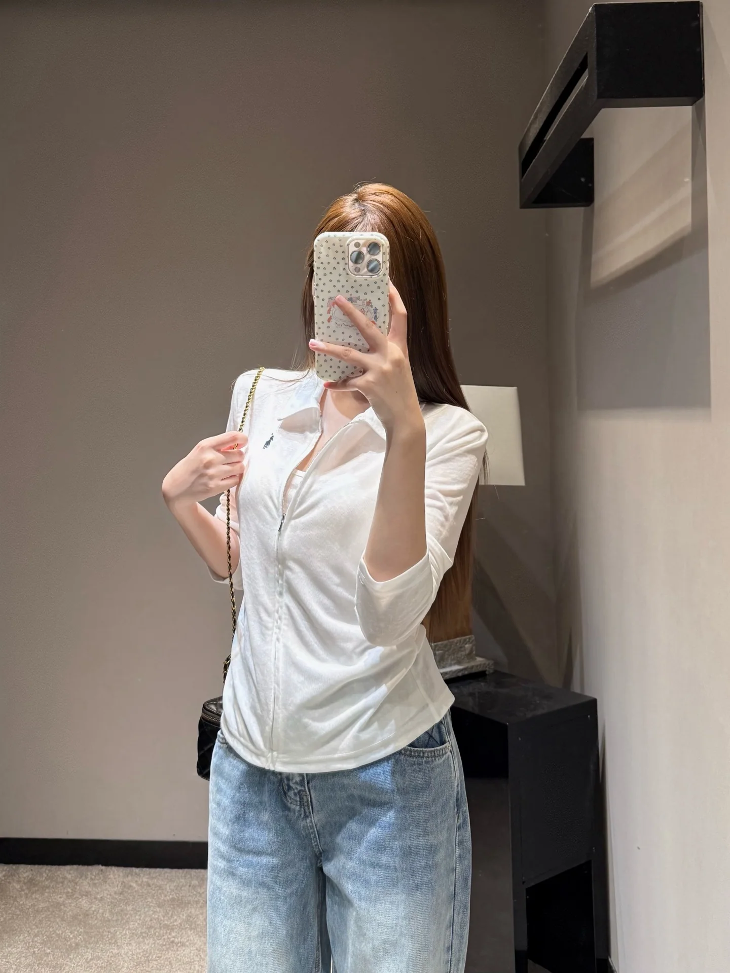 폴로 크리미 화이트 플리츠 여성 가디건 상세 이미지 7