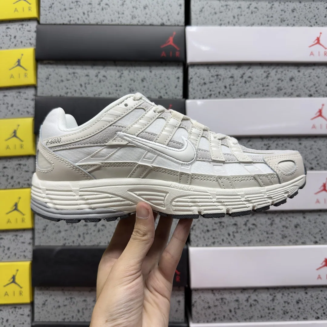나이키 [PE] P 6000 IV6029-030 201819 Nike P-6000 상세 이미지 2