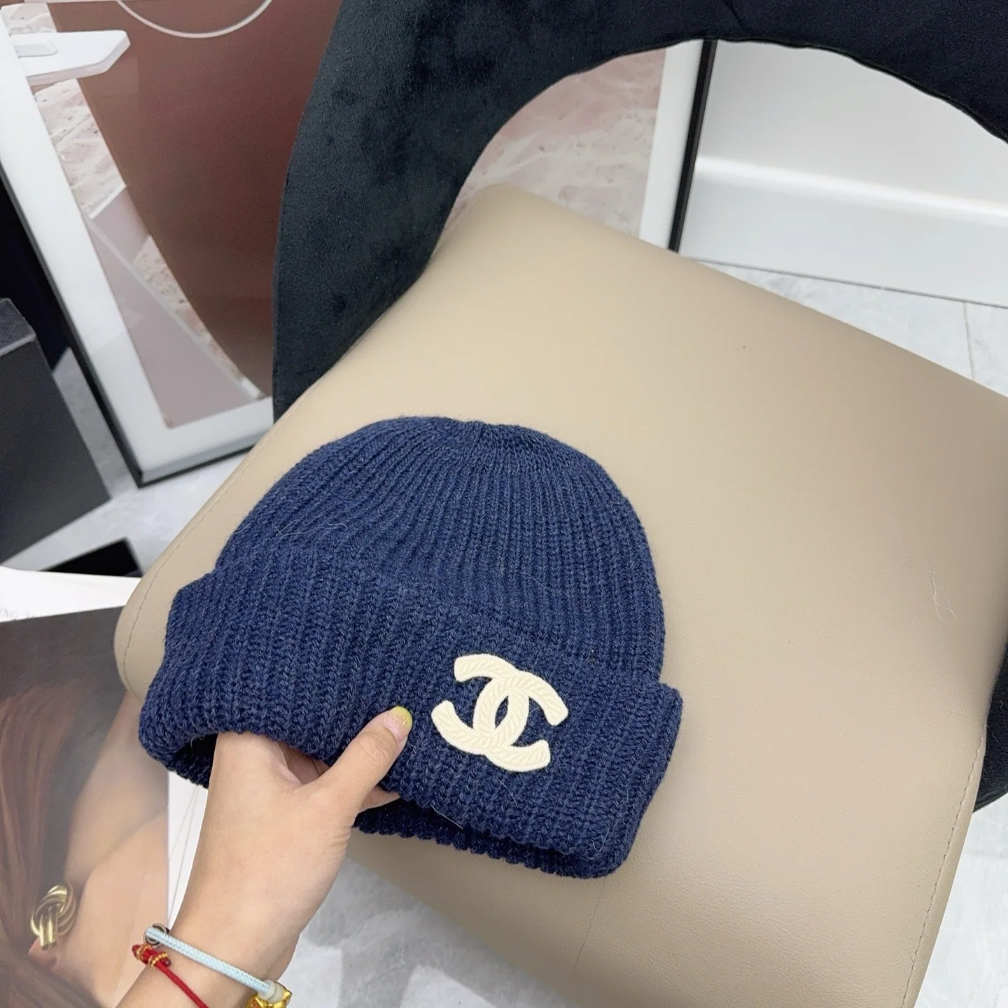 샤넬 니트 모자 상세 이미지 3