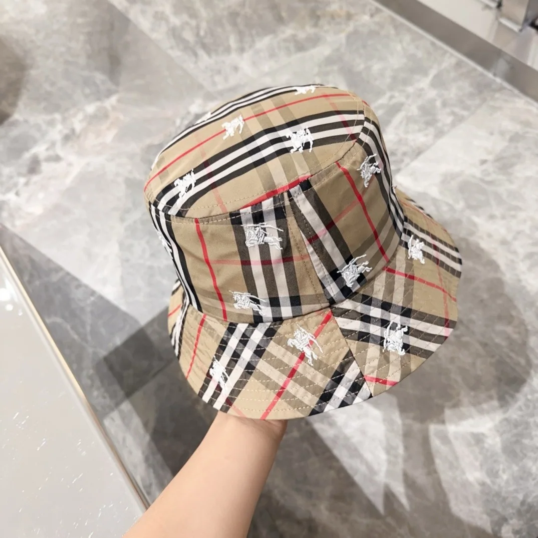 버버리 3D 자수 코튼 어부 모자 상세 이미지 3