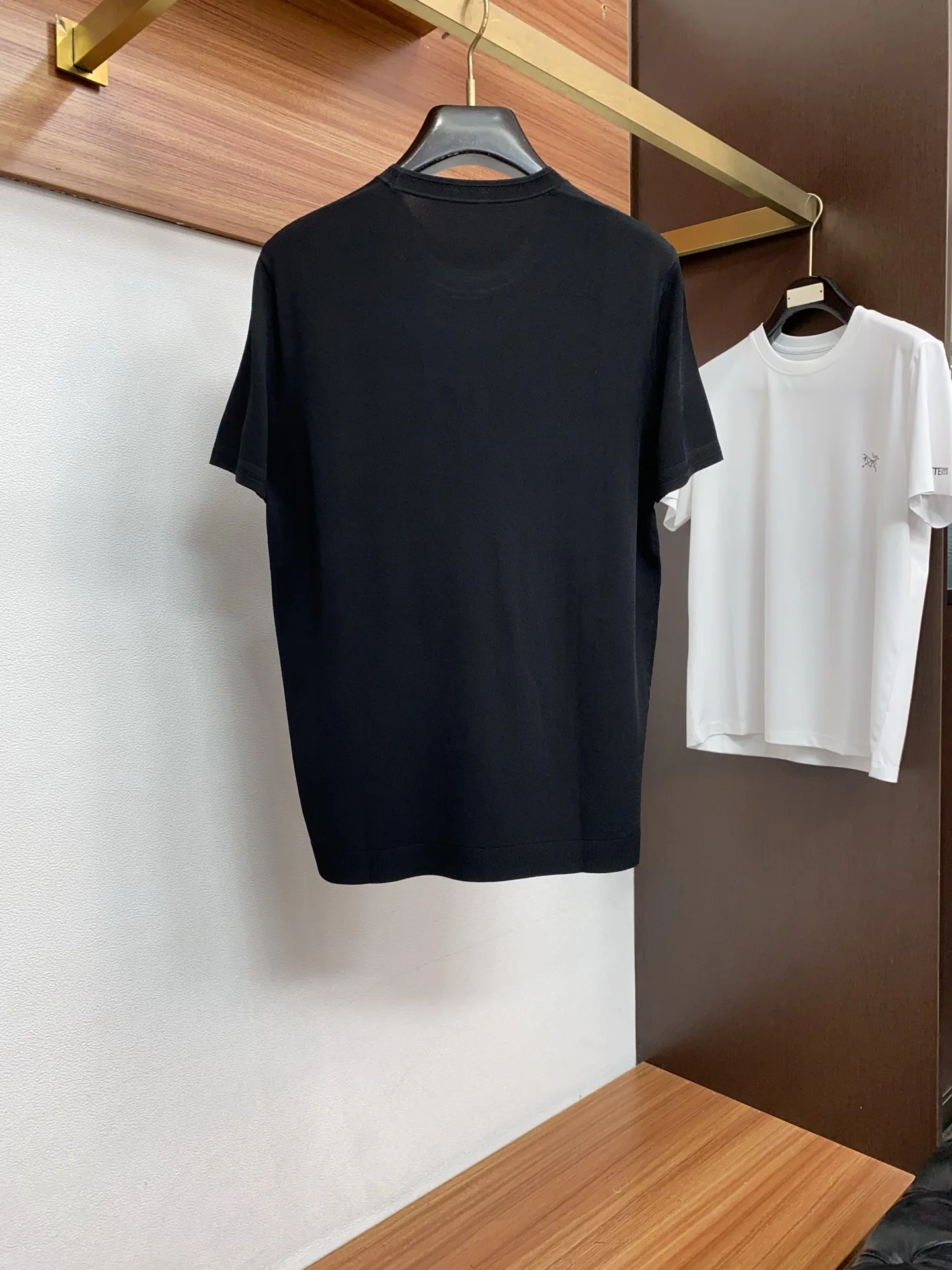 로로피아나 남성 라운드넥 코튼 반팔 티셔츠 상세 이미지 9
