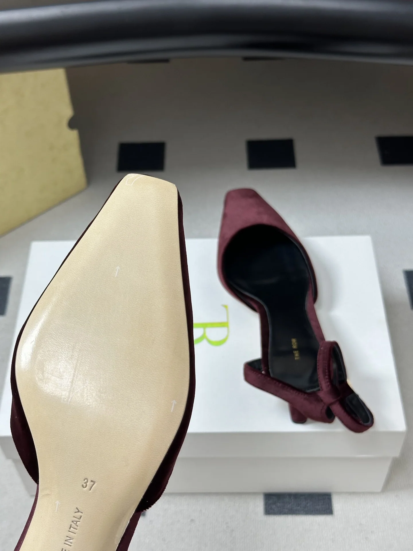 더로우 버클 키튼힐 슈즈 상세 이미지 9