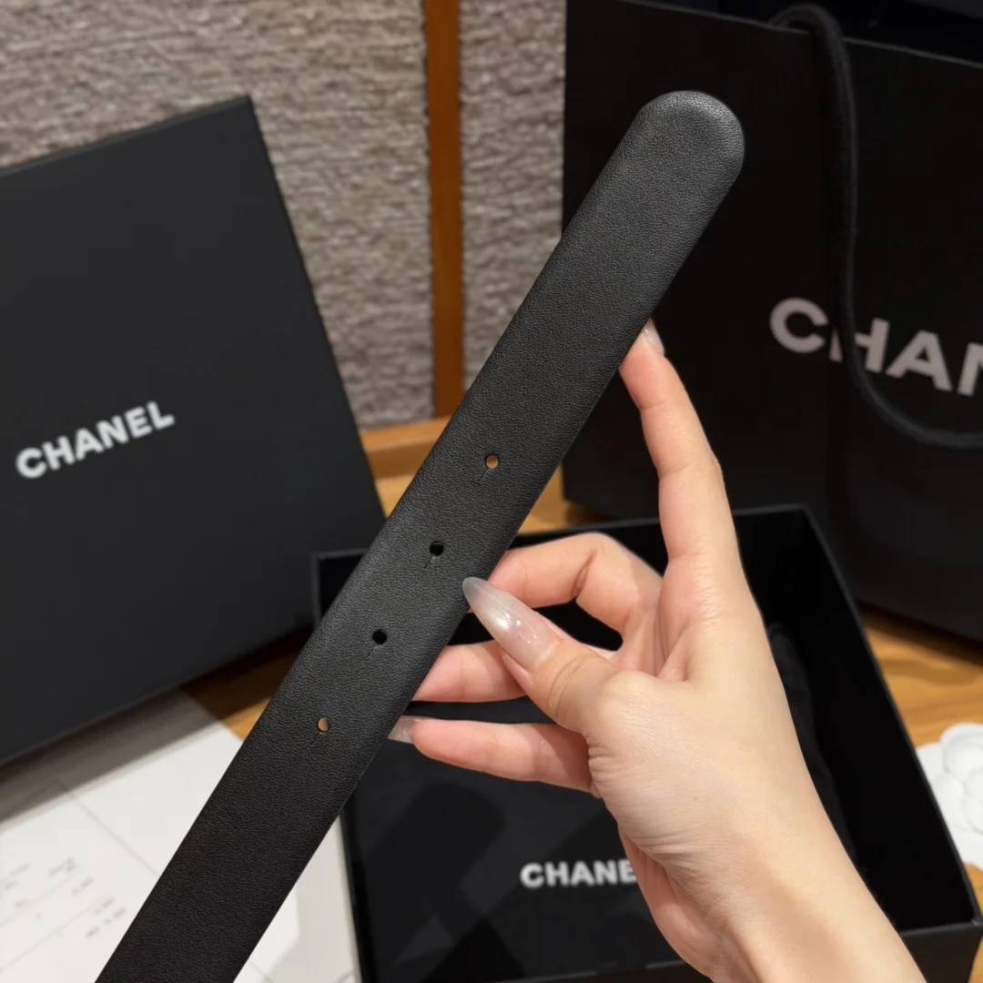 샤넬 리버시블 카프스킨 버클 벨트 상세 이미지 10