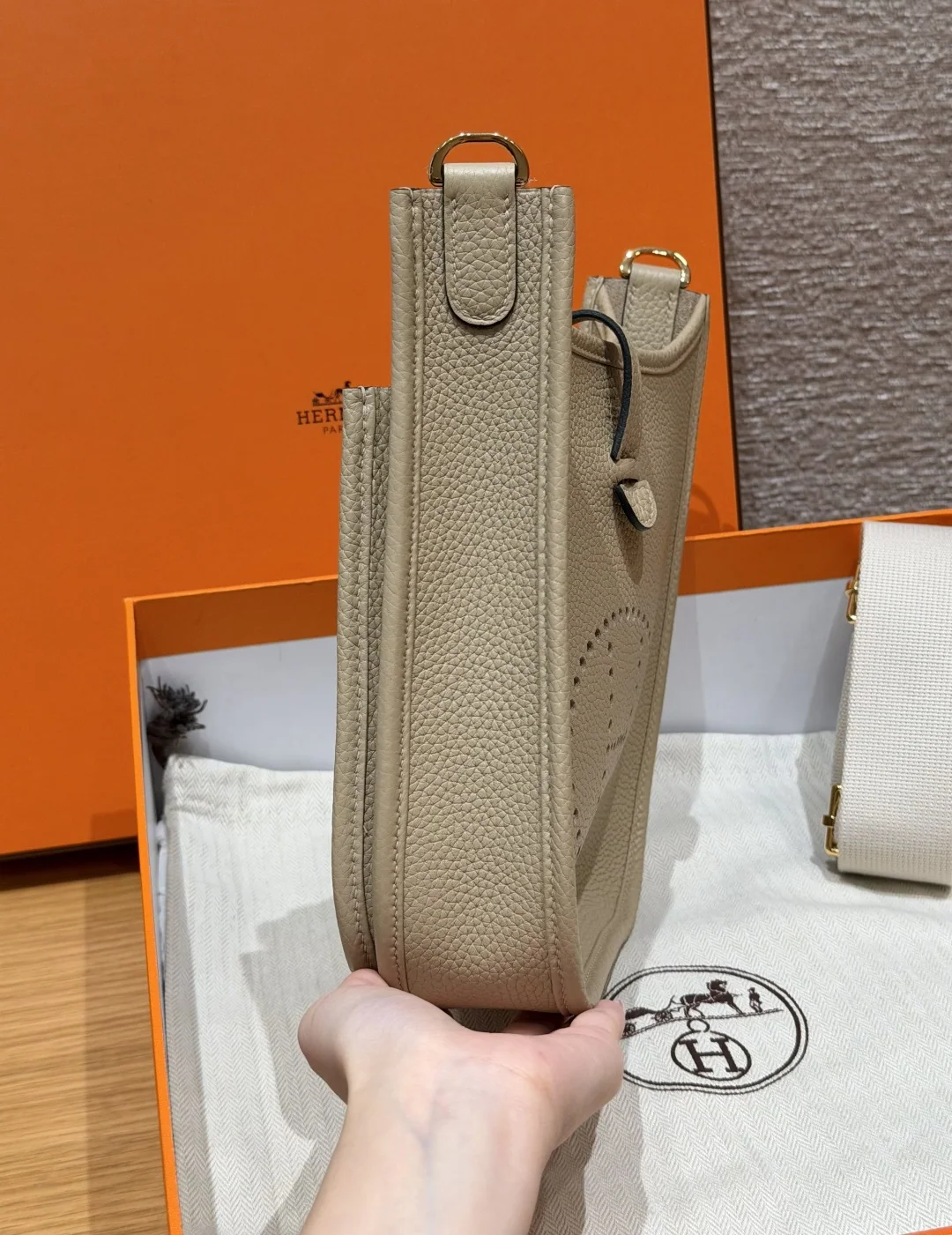 에르메스 에블린 23 cm 가방 상세 이미지 4