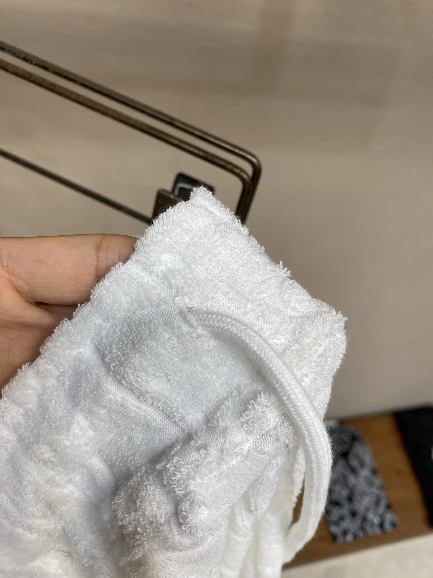 디올 코튼 테리 오블리크 프린트 남성 반바지 26 FW 상세 이미지 5