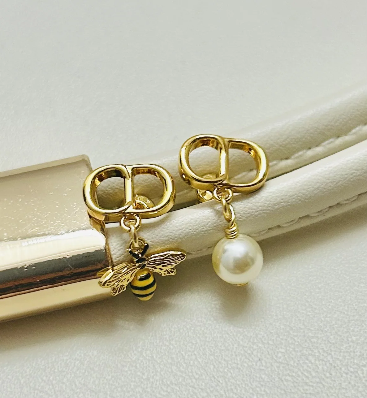 디올 귀걸이 60486 Dior Earrings 상세 이미지 5