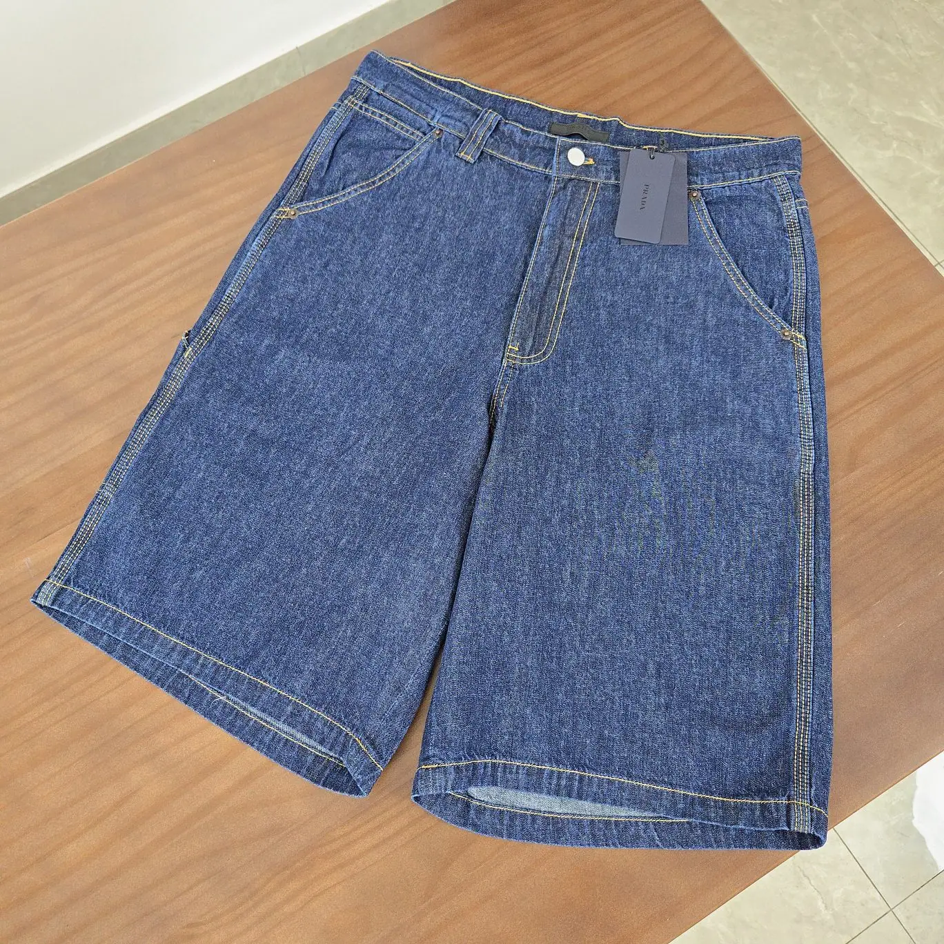 프라다 24 SS 데님 남성 반바지 24SS