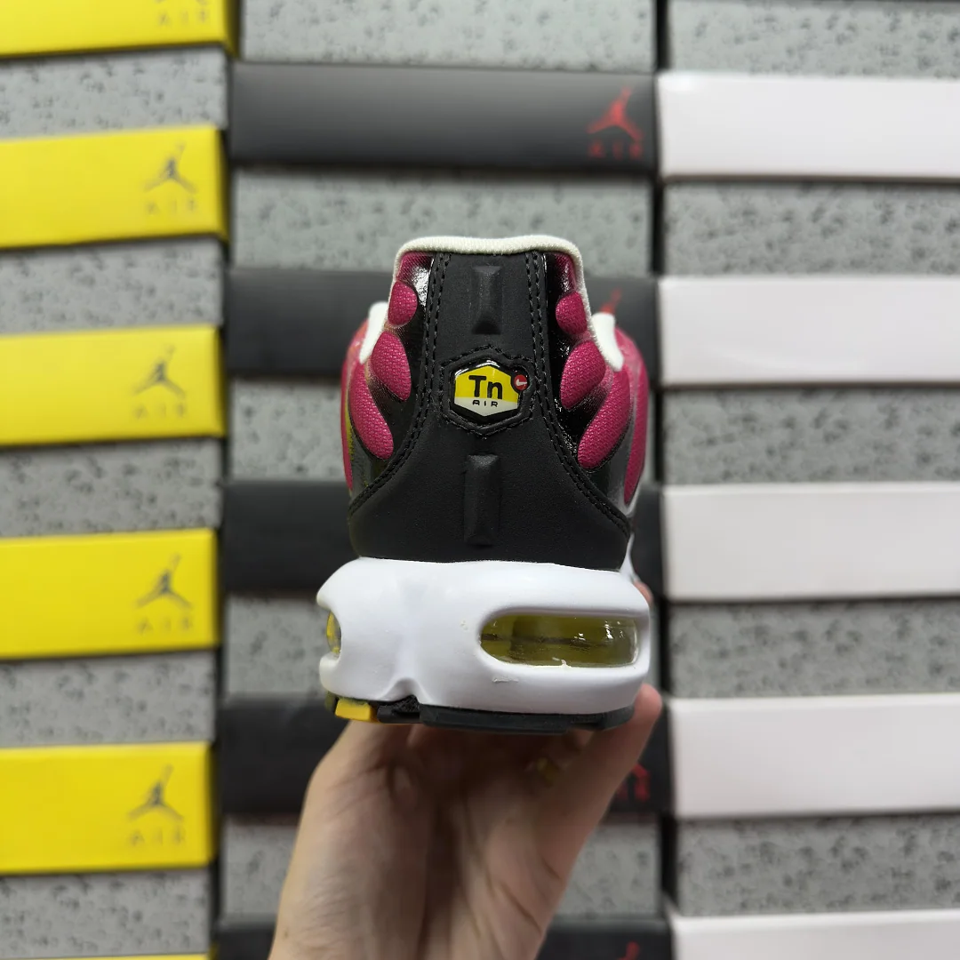 나이키 [BD] 에어 맥스 플러스 DZ3670-116 201851 Nike Air Max Plus 상세 이미지 6