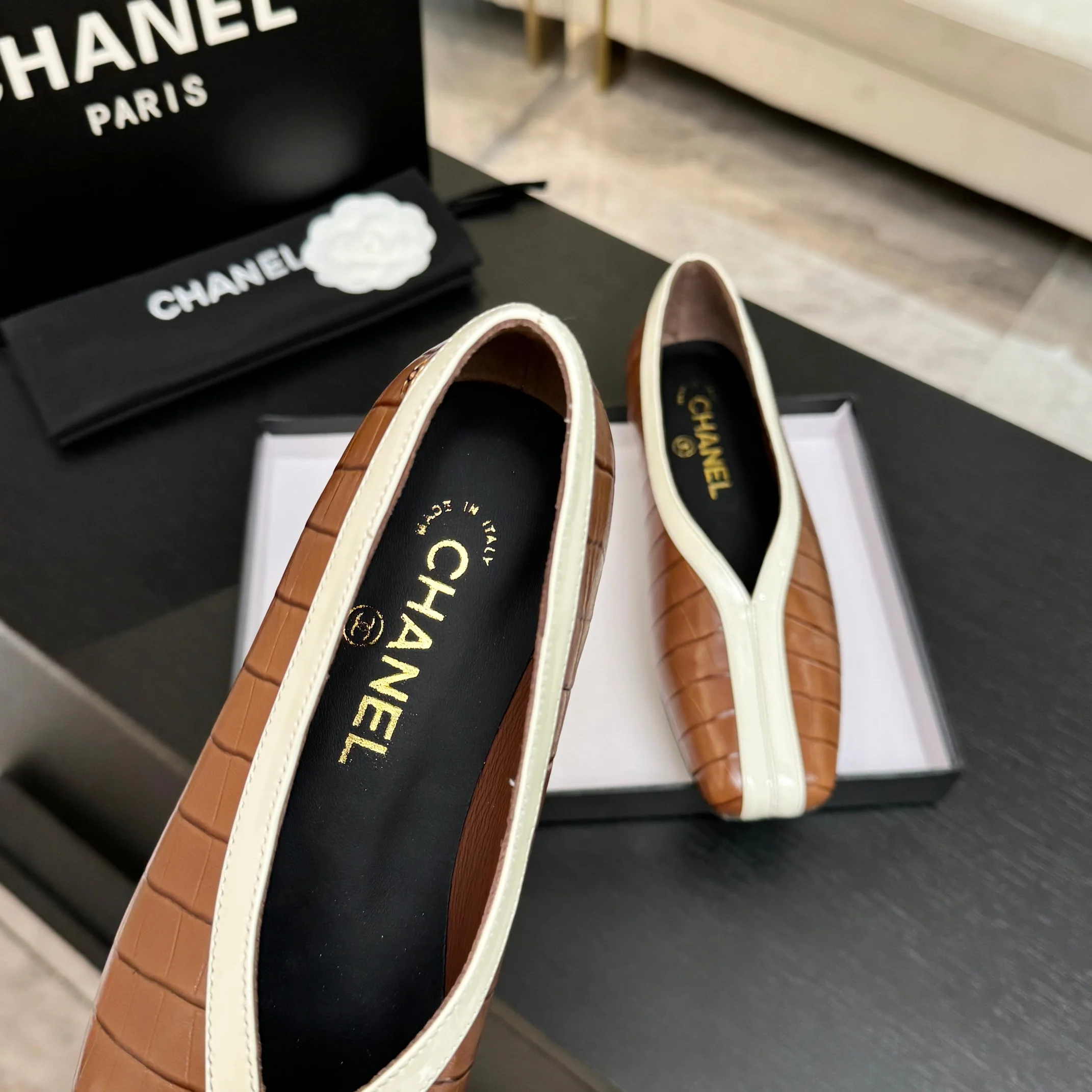 샤넬 26 C 더블 C 컬러블럭 플랫슈즈 상세 이미지 3
