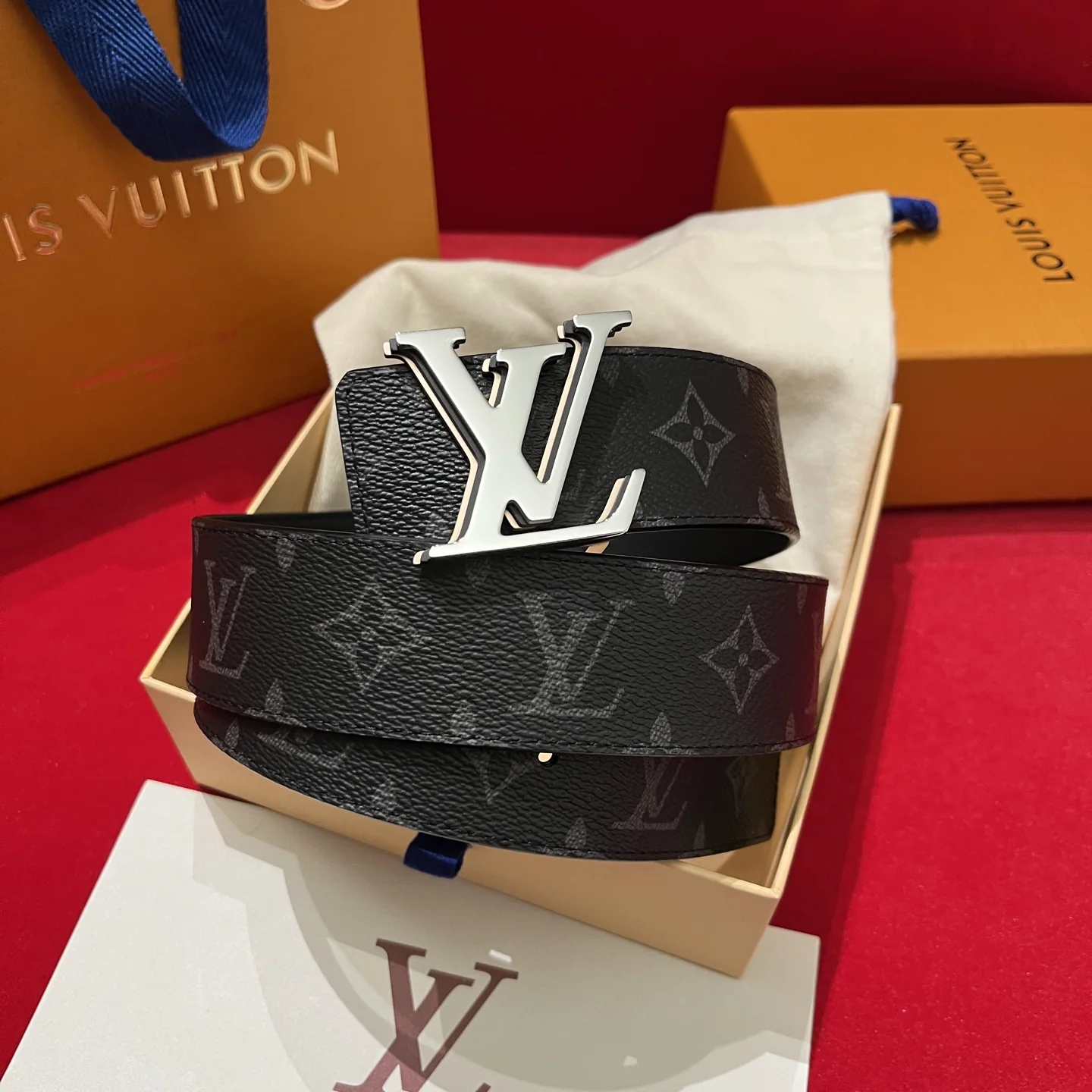 루이비통 LV 옵틱 버클 캔버스 벨트 상세 이미지 8