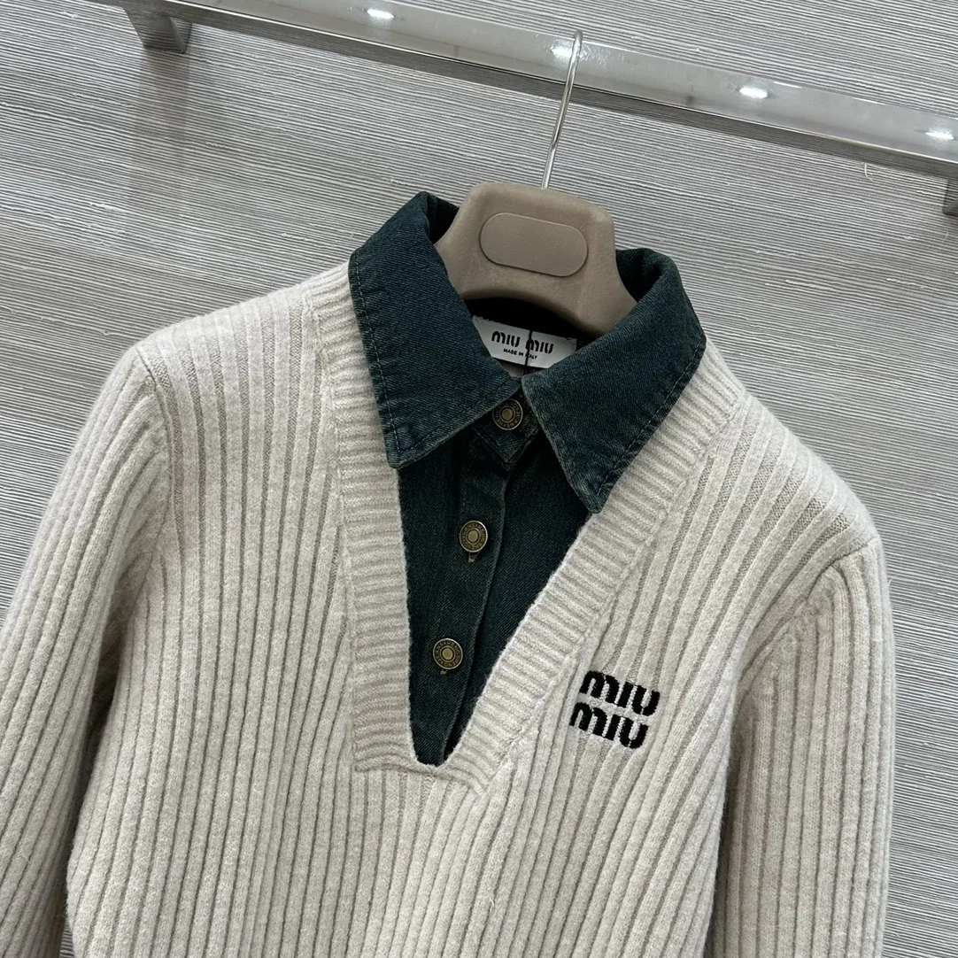 미우미우 여성 니트 97468 Miu Miu Knit 상세 이미지 2