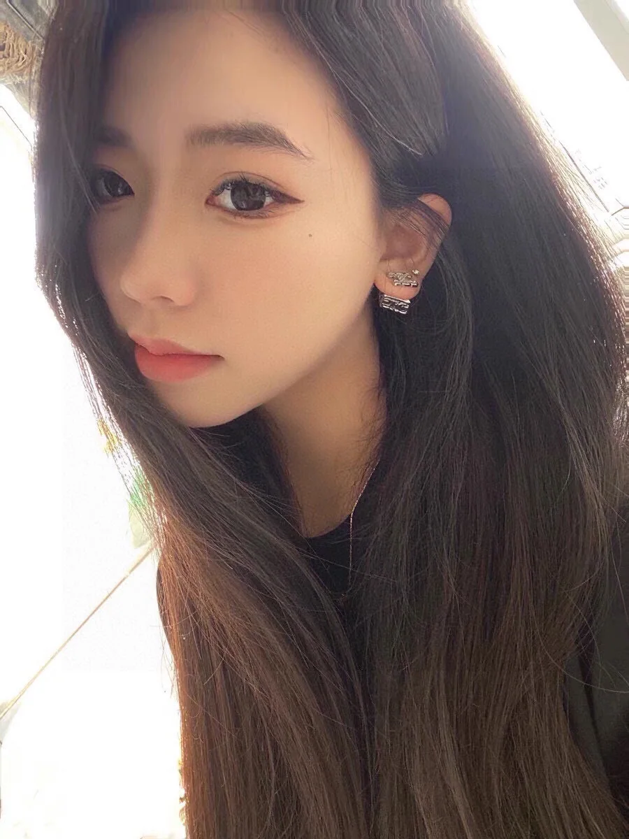 셀린느 18 K 골드 도금 황동 귀걸이 상세 이미지 7