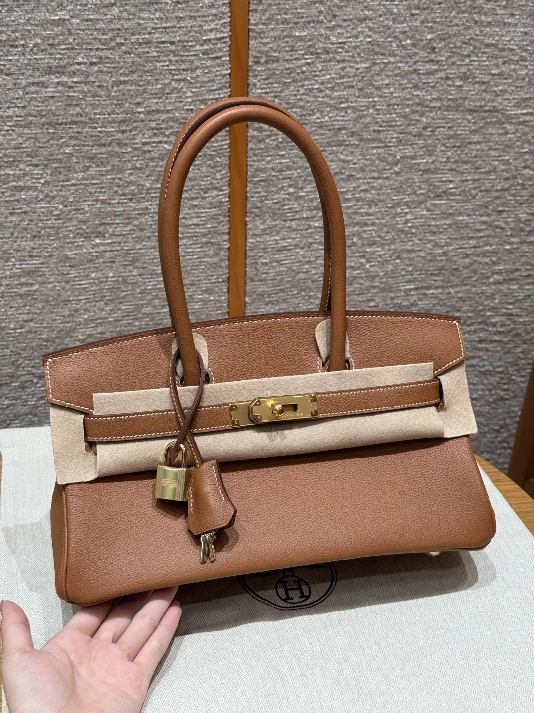 에르메스 버킨 숄더29 154020
