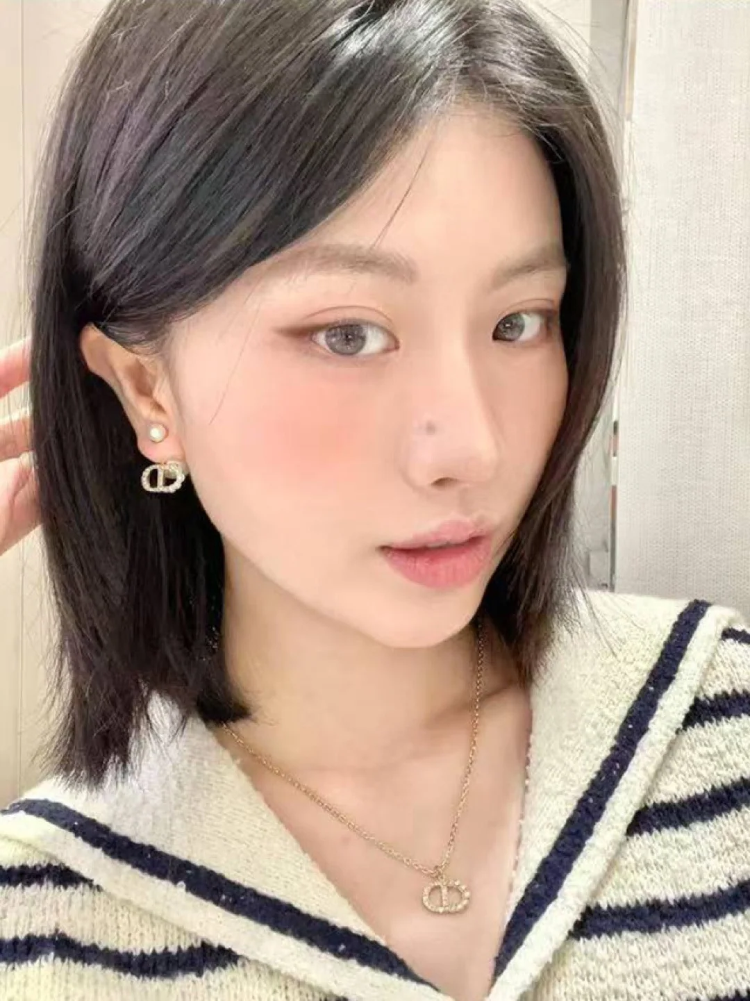 디올 CD 장식 큐빅 진주 목걸이 상세 이미지 3