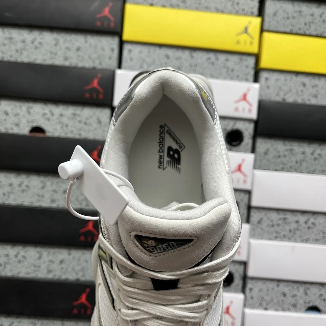 뉴발란스 [C] 9060 U9060JRB 202212 New Balance 9060 상세 이미지 3