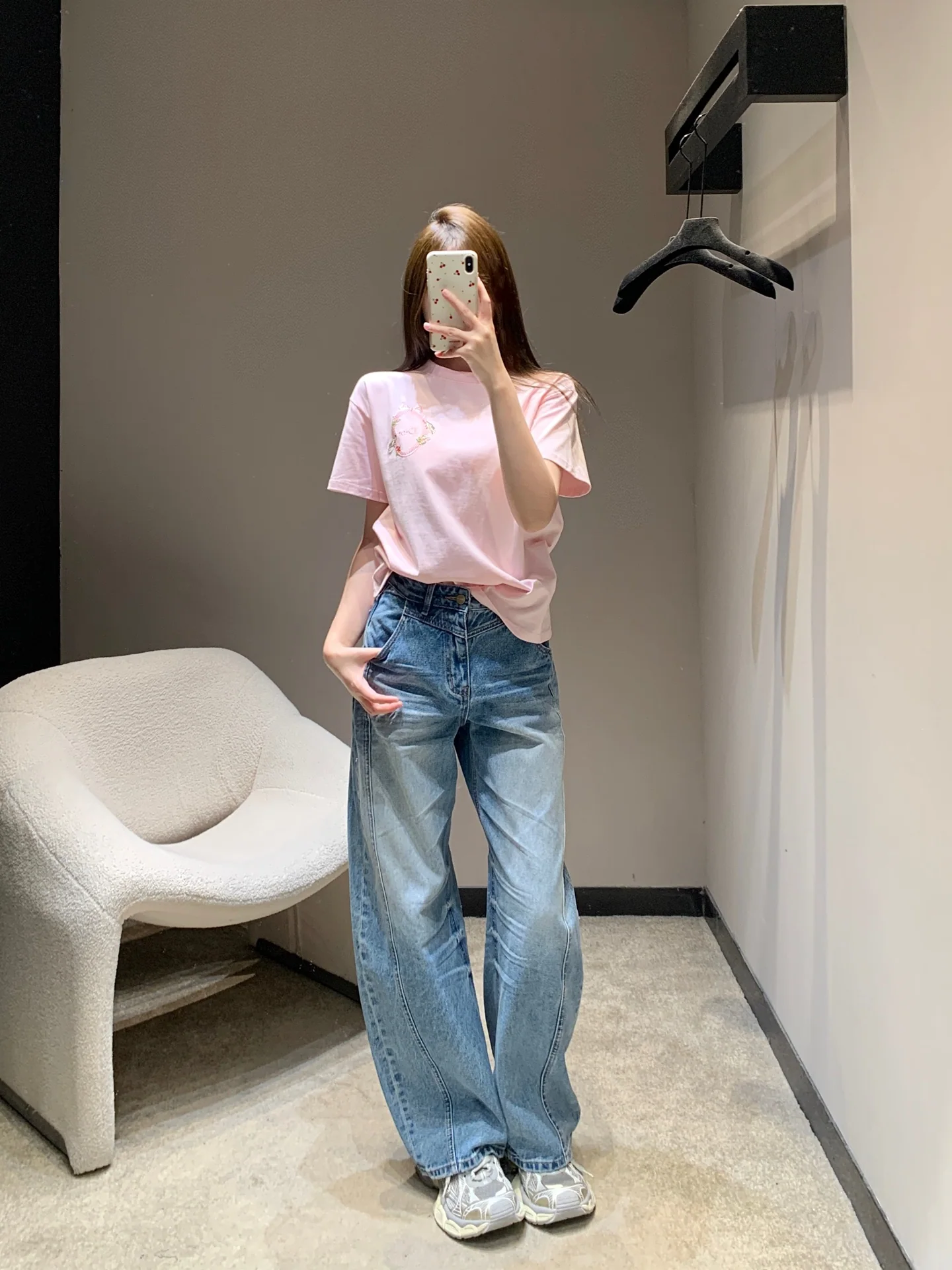디올 벚꽃 자수 크루넥 반팔 티셔츠 2026 SS 상세 이미지 6