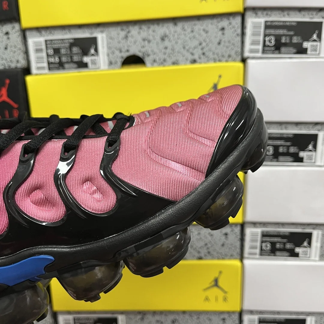 나이키 [OT] 에어 베이퍼맥스 플러스 AO4550-001 201586 Nike Air VaporMax Plus Black Team Red 상세 이미지 2