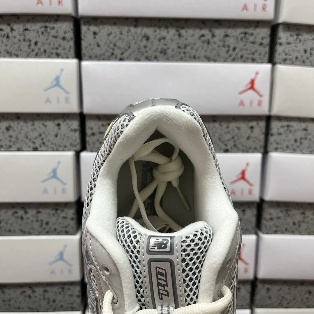 뉴발란스 [XY] 740v2 U740AR2 202065 New Balance 740v2 상세 이미지 2