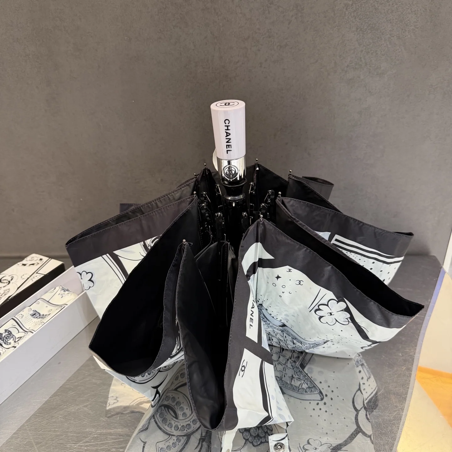 샤넬 우산 85313 Chanel Umbrella 상세 이미지 3