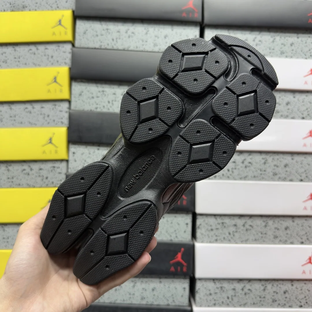 뉴발란스 [C] 9060 9060R U90603BQ 202258 New Balance 9060 9060R Black 상세 이미지 7