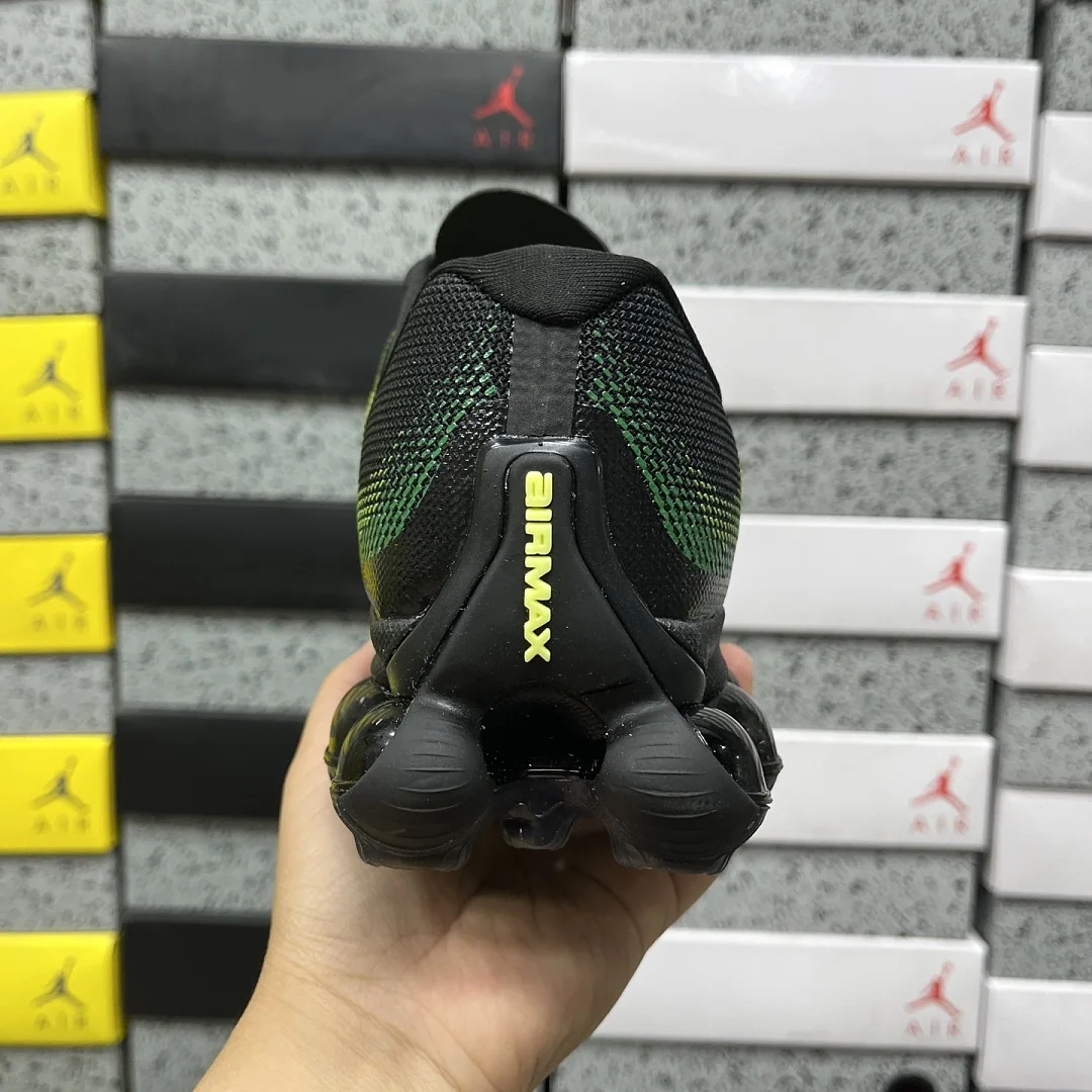 나이키 [EG] 에어 IQ7634-001 201664 Nike Air Liquid Max Black Green Apple 상세 이미지 5