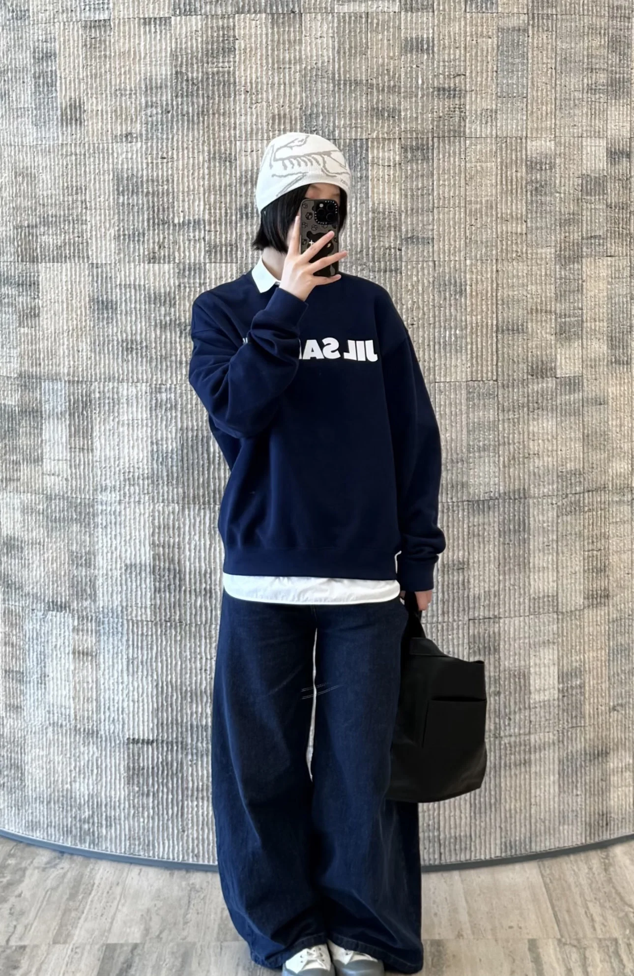 질샌더 클래식 로고 크루넥 남성 긴팔 스웨트셔츠 상세 이미지 17