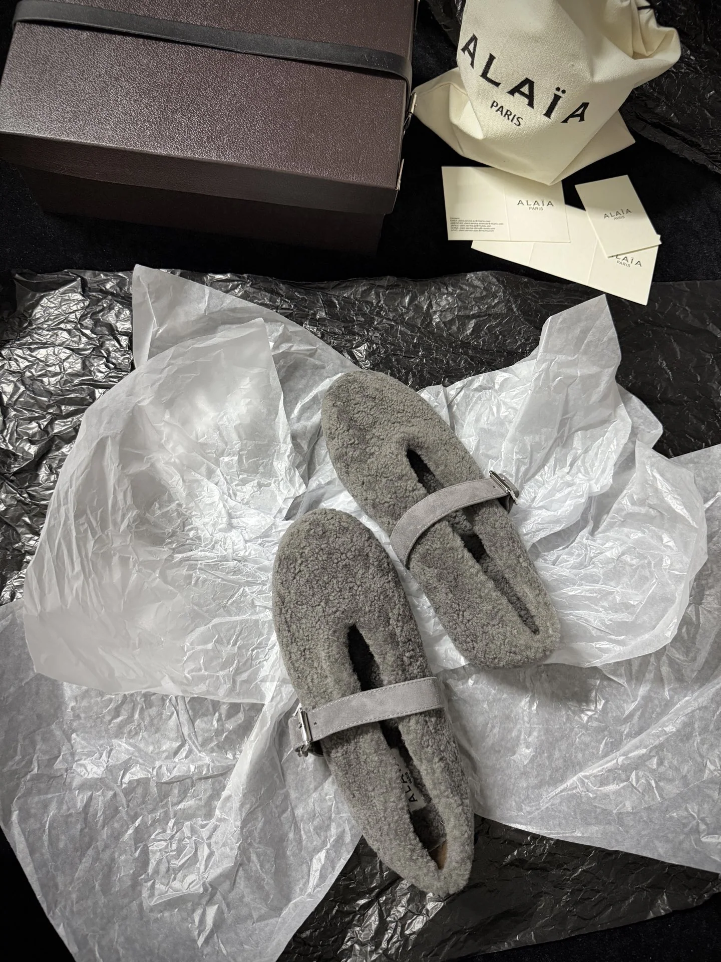 알라이아 버클 여성 슈즈 상세 이미지 2