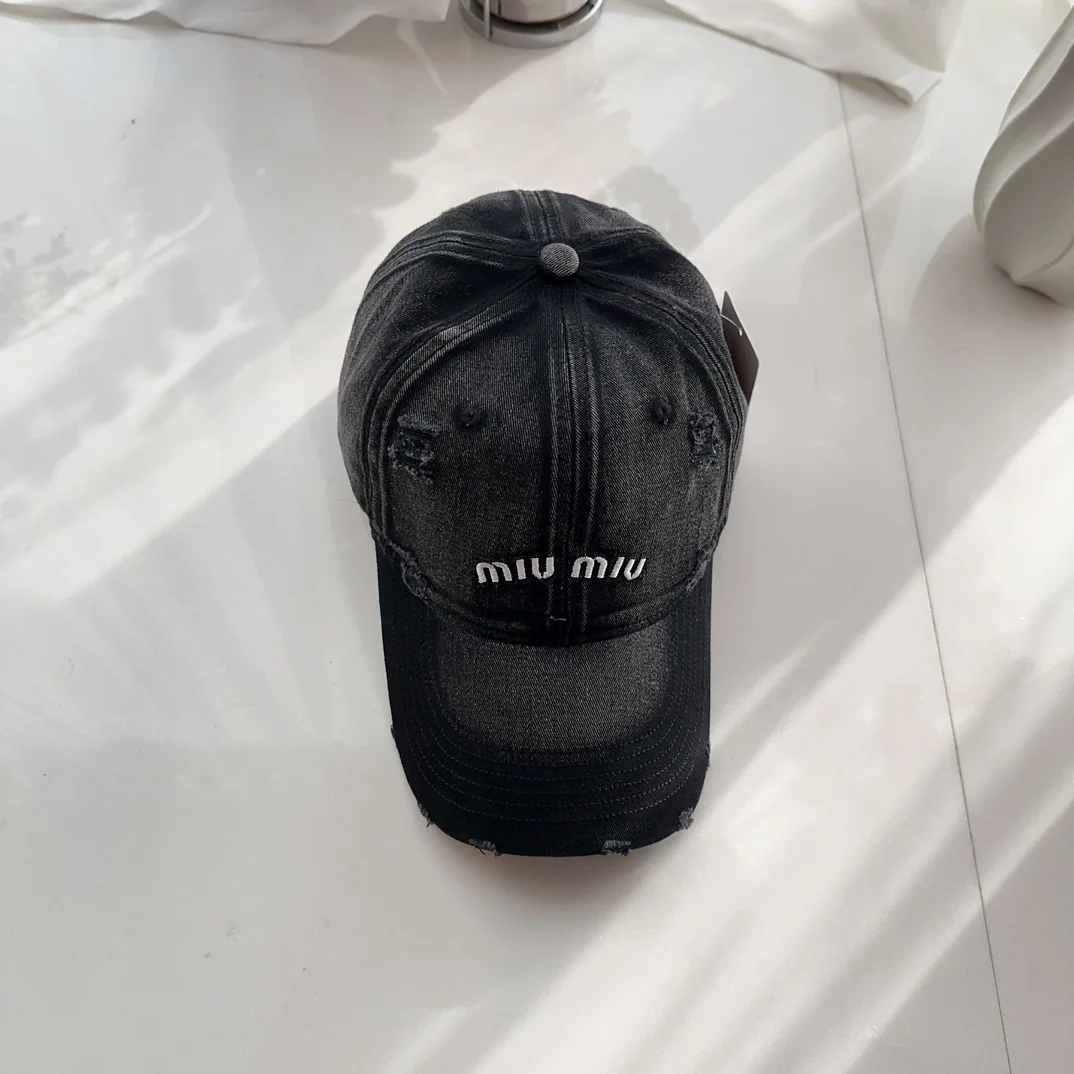 미우미우 모자 81066 Miu Miu Cap 상세 이미지 1