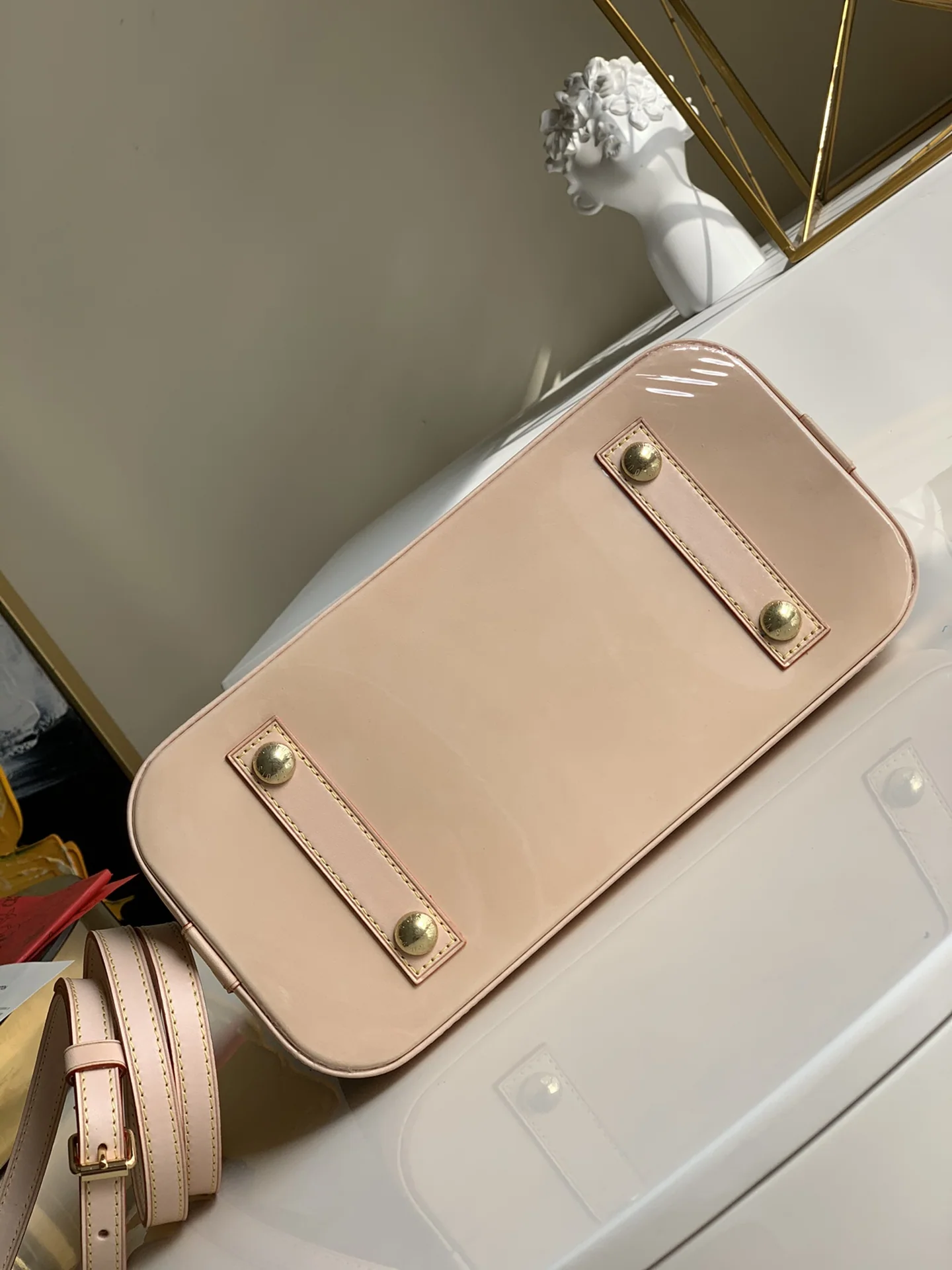 루이비통 모노그램 캔버스 핸드백 M53151 상세 이미지 6