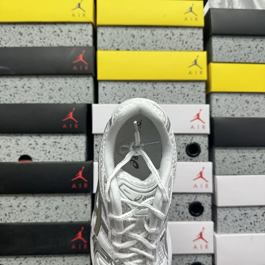 아식스 [ZC] 젤 카야노 14 1203A727-100 200320 Asics Gel-Kayano 14 A.P.C. White Pure 상세 이미지 8