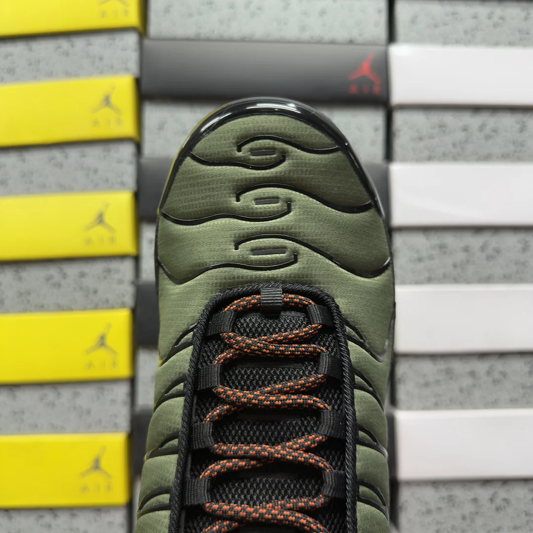나이키 [BD] 에어 맥스 플러스 FB9722-300 201854 Nike Air Max Plus Cargo Khaki Phantom 상세 이미지 6