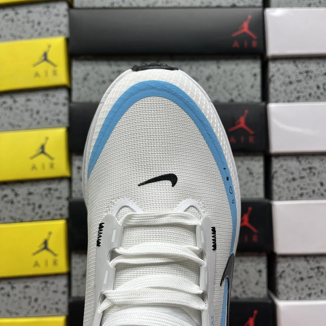 나이키 [XY] 보메로 18 201724 Nike Vomero 18 HQE98-005 상세 이미지 6
