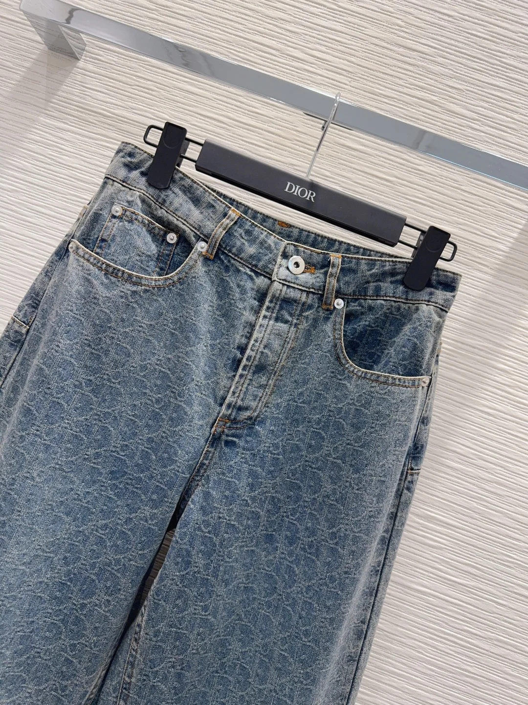 디올 데님 구조적 여성 바지 상세 이미지 4
