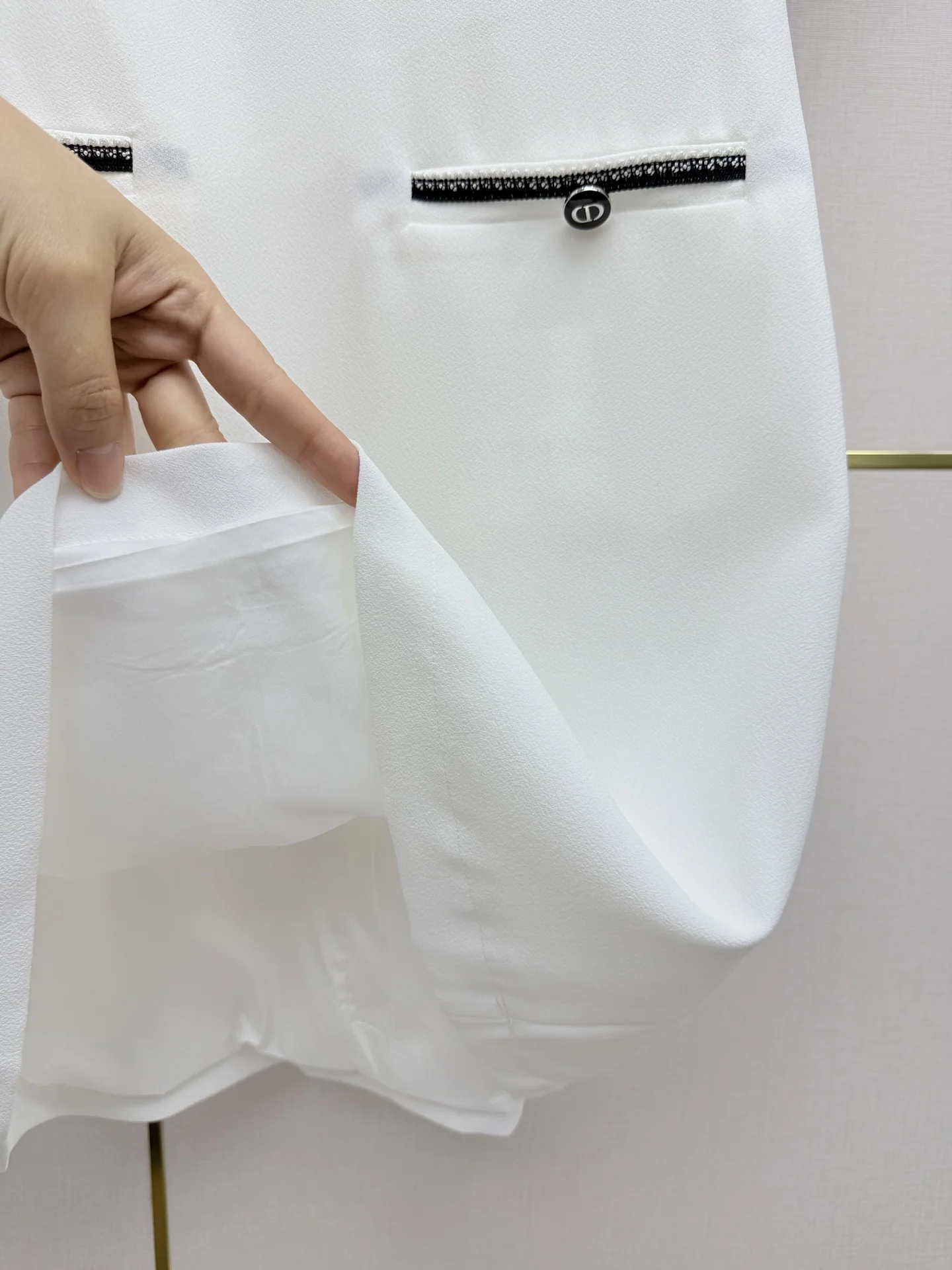디올 V넥 컬러 블록 트림 여성 원피스 상세 이미지 5