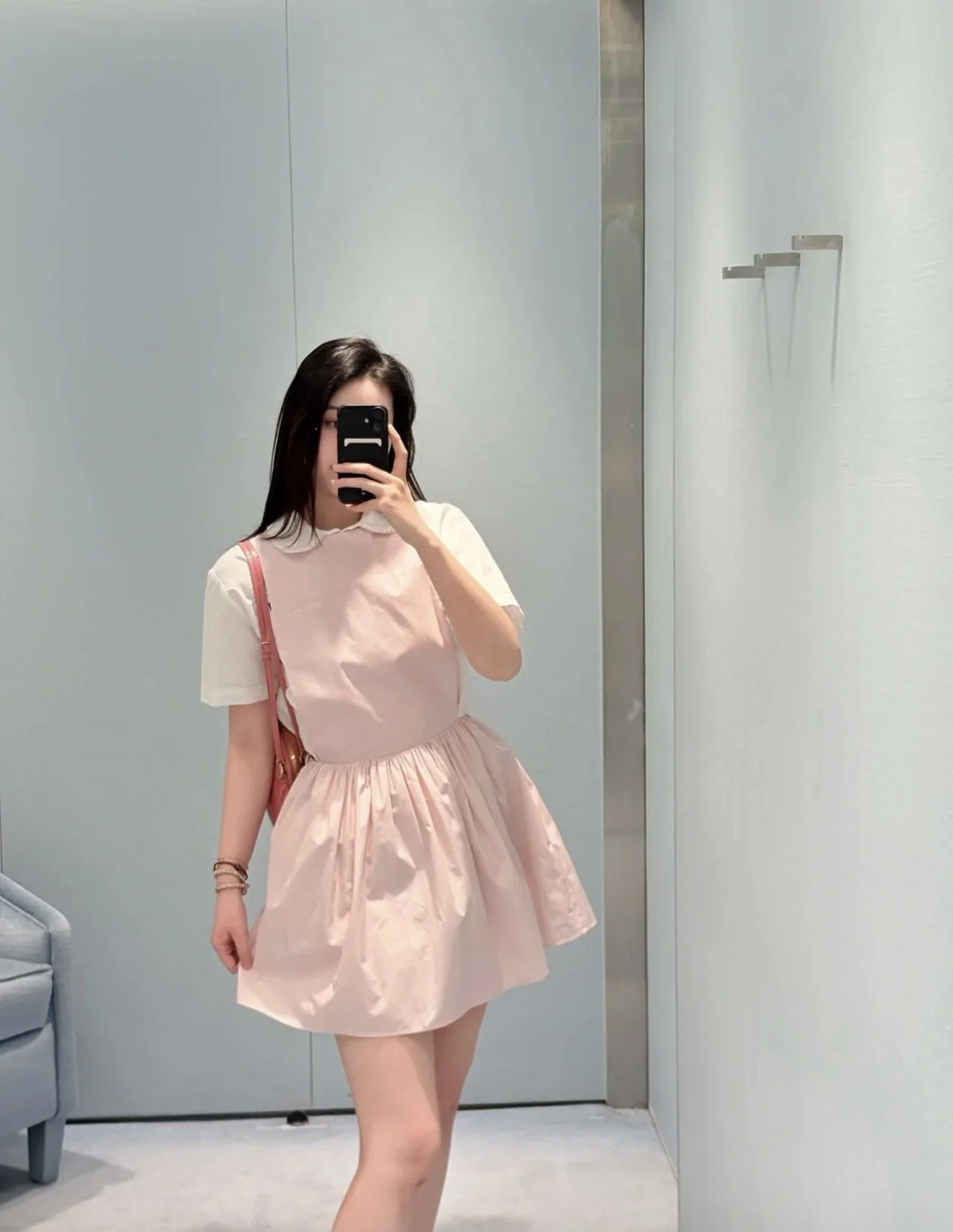 미우미우 핑크 플라워 A라인 원피스 2026 SS 상세 이미지 5
