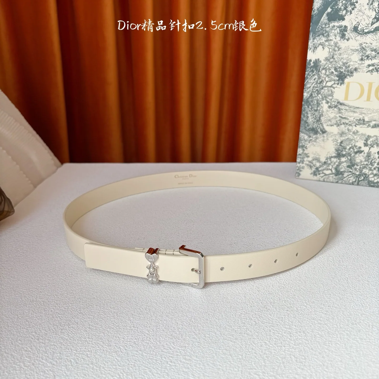 디올 블랙 카프스킨 CD 버클 벨트 상세 이미지 5