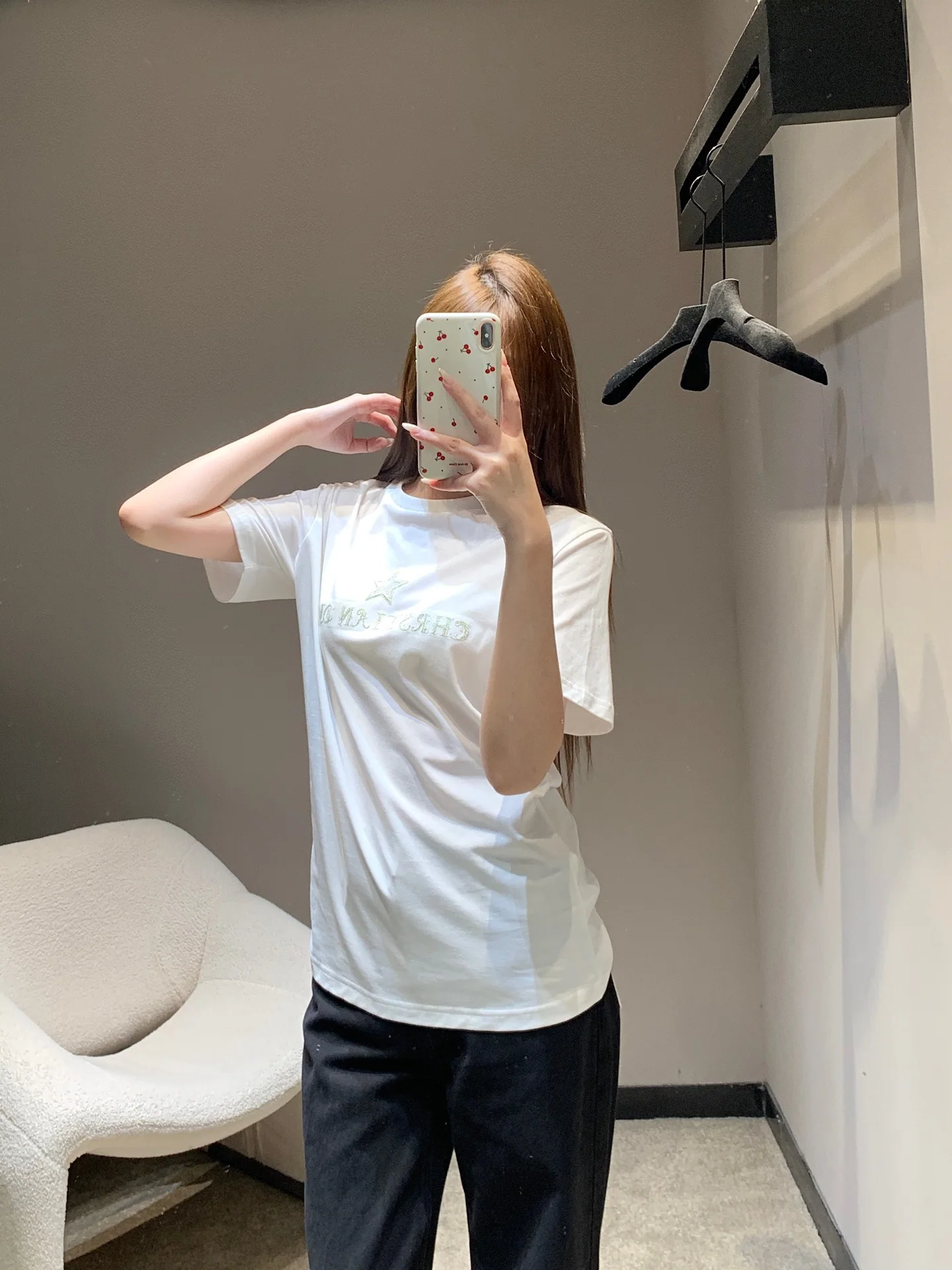 디올 레터 오각성 자수 반팔 티셔츠 26 SS 상세 이미지 9