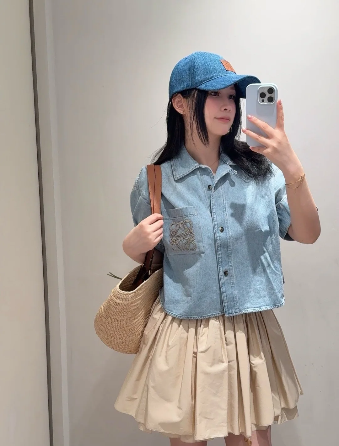 로에베 이비사 컬러 블록 자수 데님 반소매 셔츠 상세 이미지 2