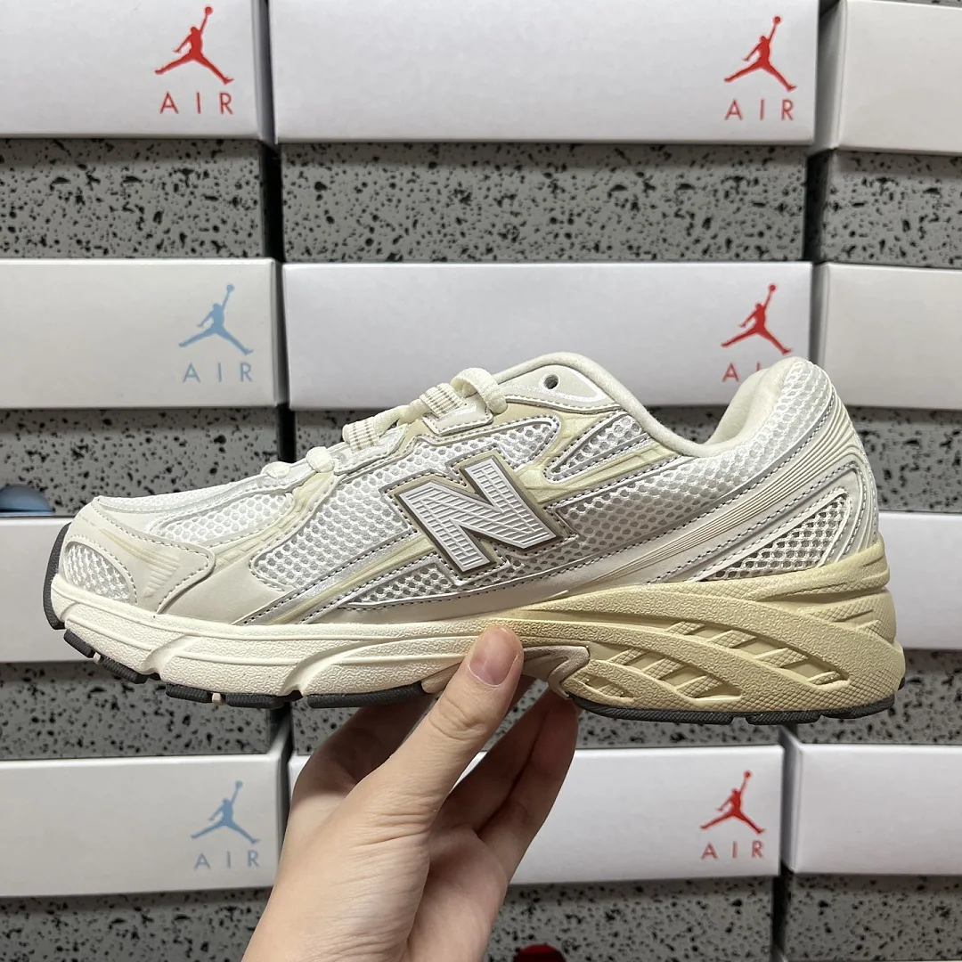 뉴발란스 [XY] 740v2 U740PR2 202072 New Balance 740v2 White Marsh Green 상세 이미지 2