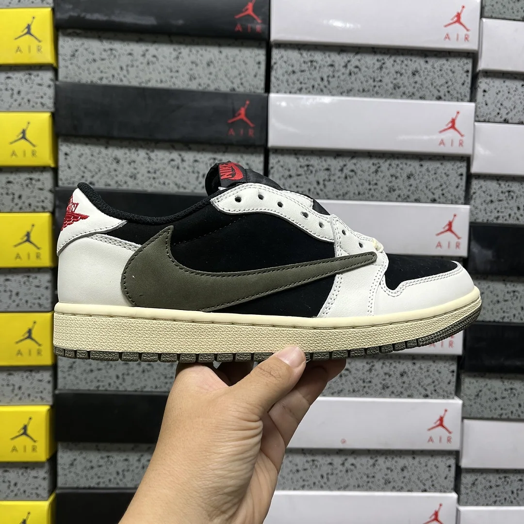나이키 [PK] DZ4137-106 201948 Nike Travis Scott Olive 5.0 상세 이미지 2